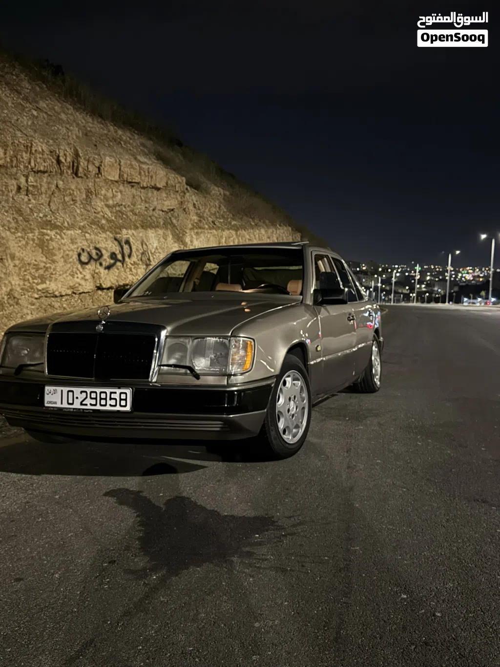 Mercedes Benz E-Class E 200