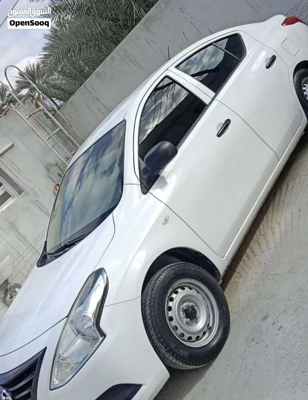 نيسان صني S
