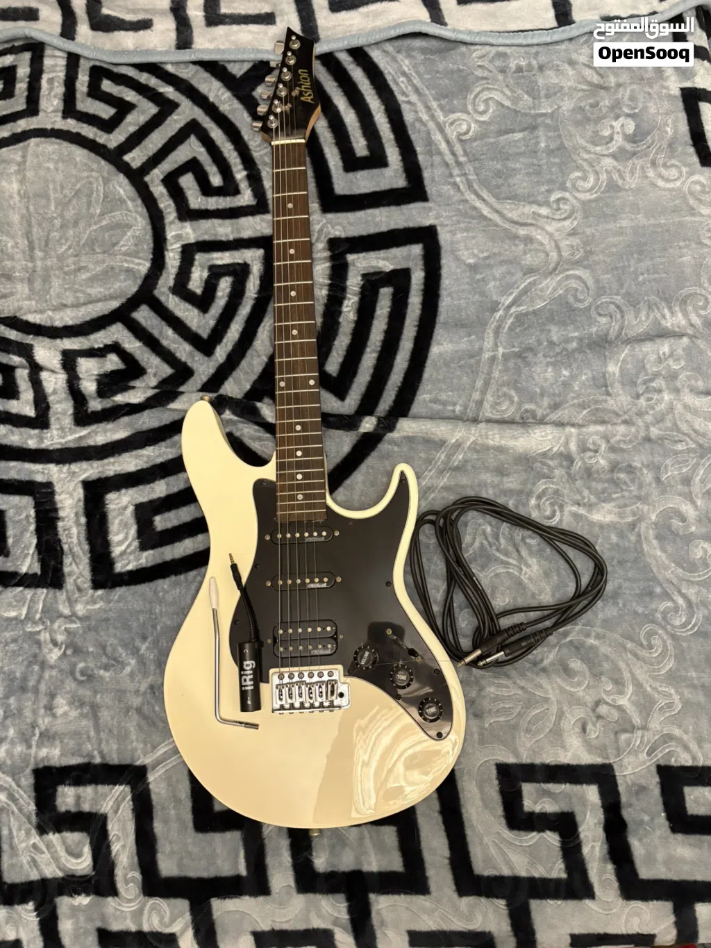 Ashton Electric guitar