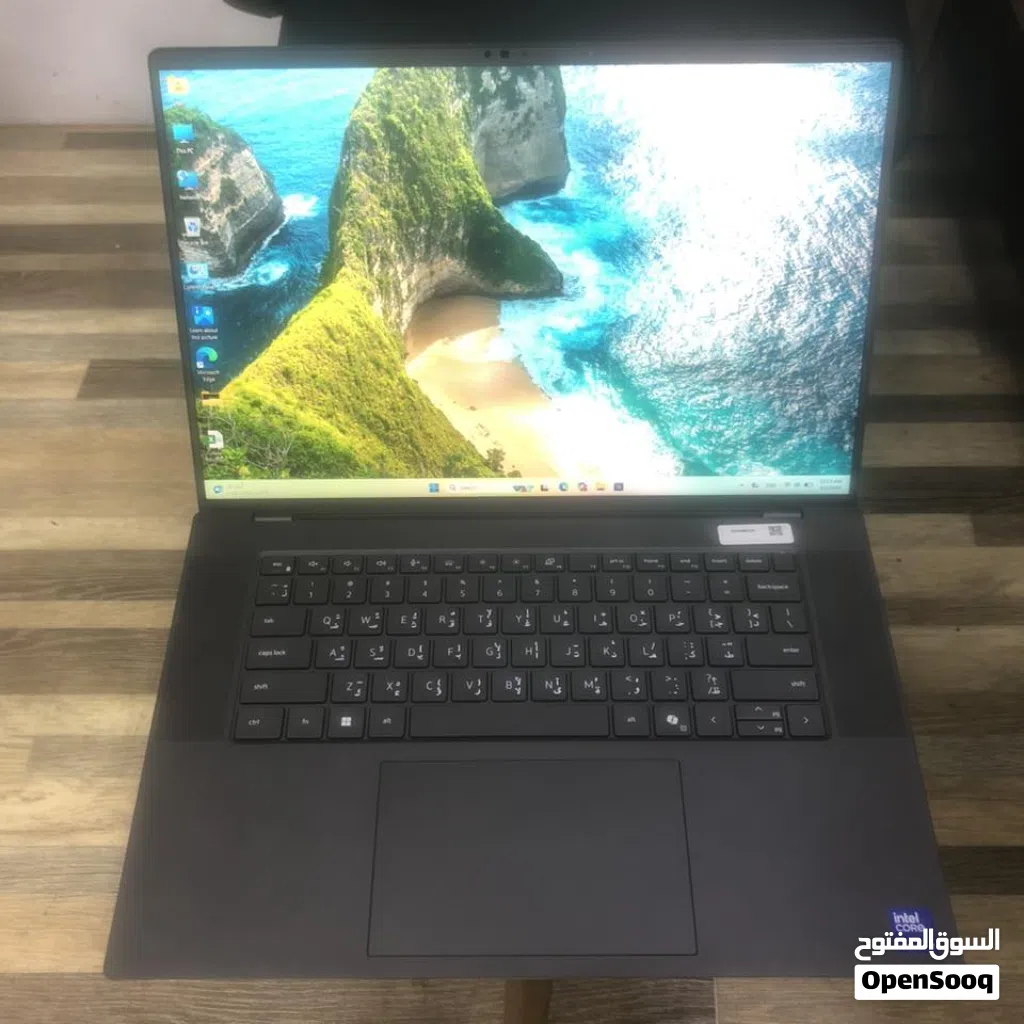 DELL Precision 5690 ULTRA 7