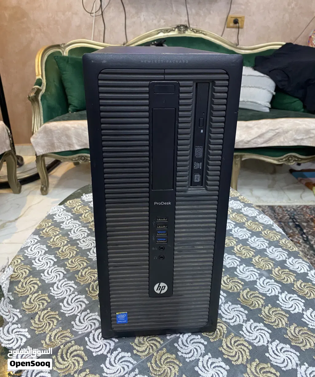 كيسه كمبيوتر hp بحاله جيده