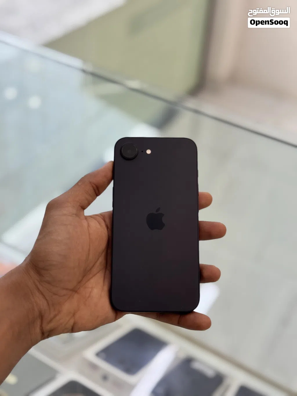 Apple iPhone 16e in Black – 128GB, Used Excellent Condition, 1 Year Old