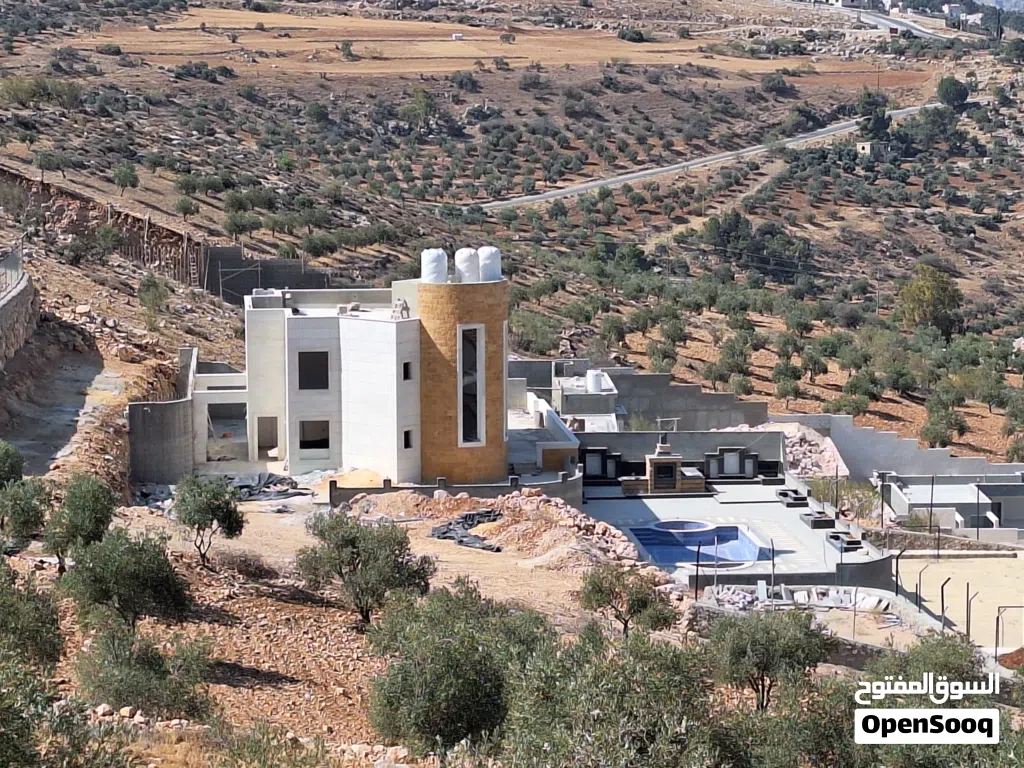 مزرعة قيد الإنشاء بسعر مغري جدا 175 الف دينار والسعر المطلوب نص التكلفة المدفوعة