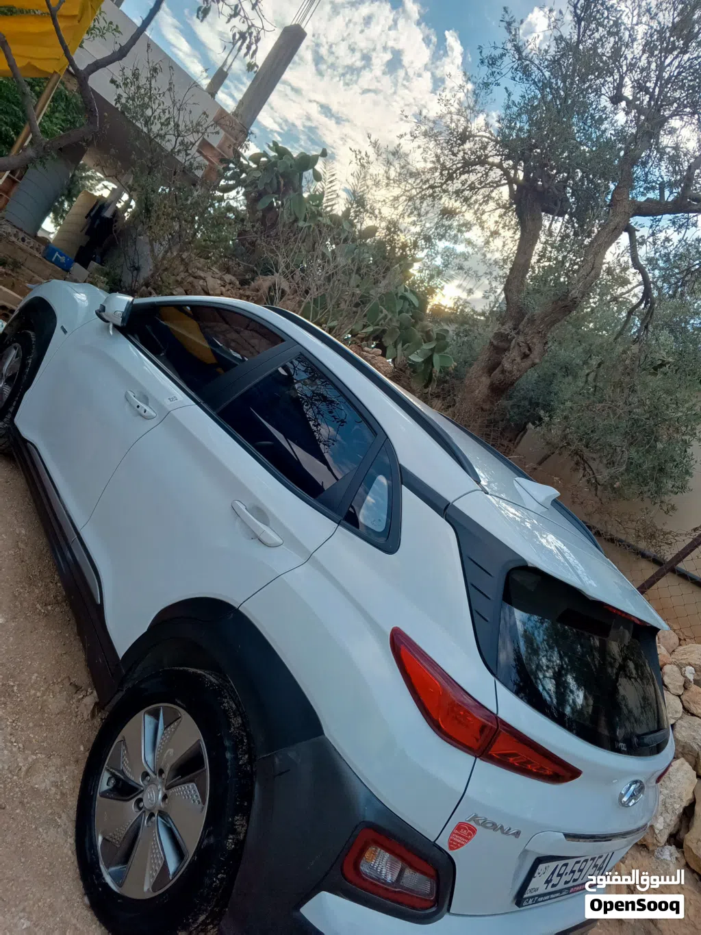 Hyundai Kona Premium