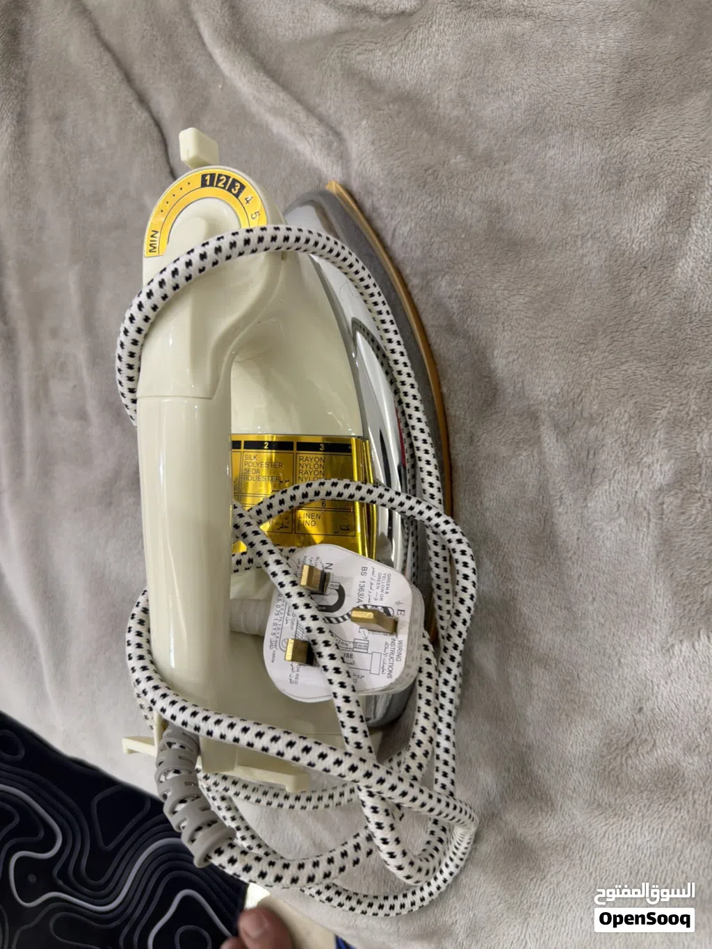 Dress iron Ikon