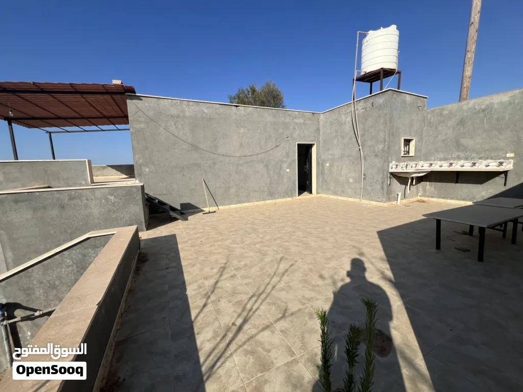 مزرعة في الجنين بجنب مصنع دجلة