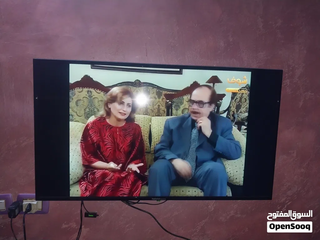 شاشه 43,سمارت شبه جديده ممتازه البيع للتجديد
