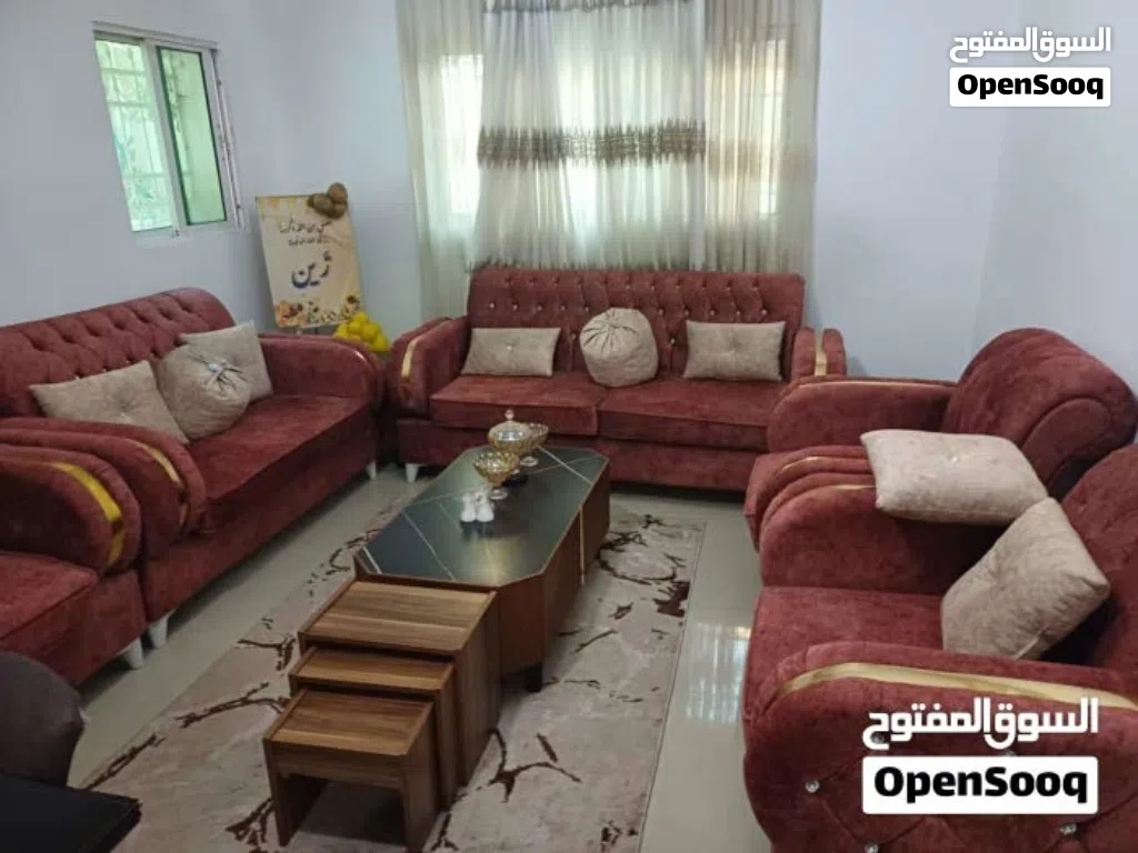 غرفة ضيوف كامله للبيع استخدام اقل من سنه شبه جديده