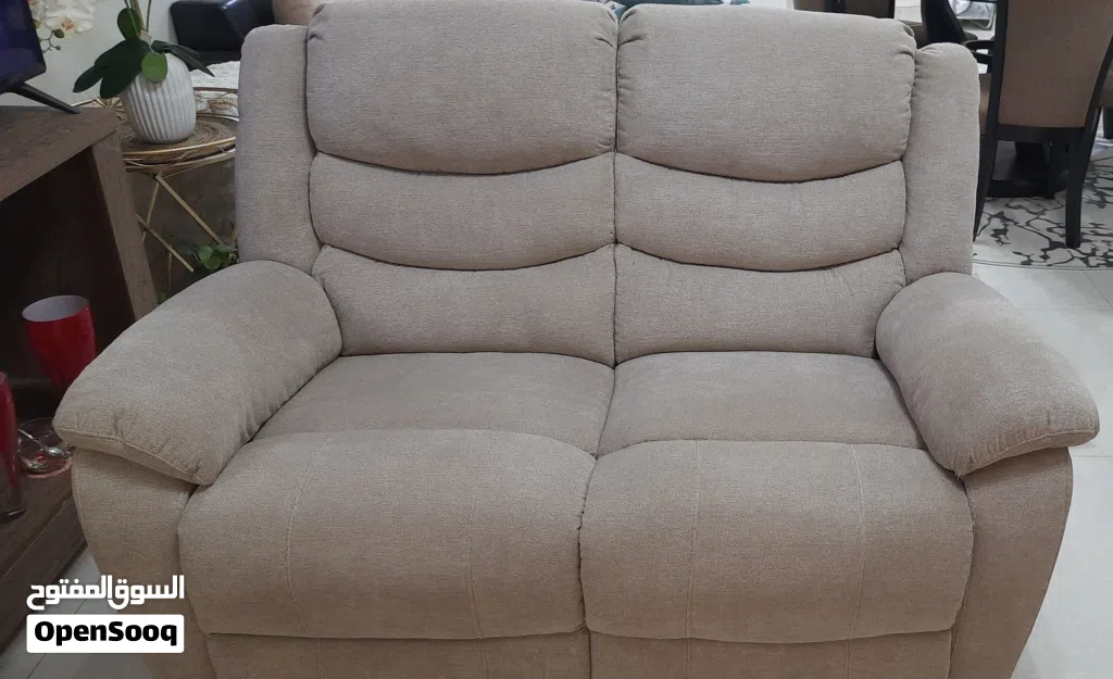 Two seater recliner for sale, very cheap