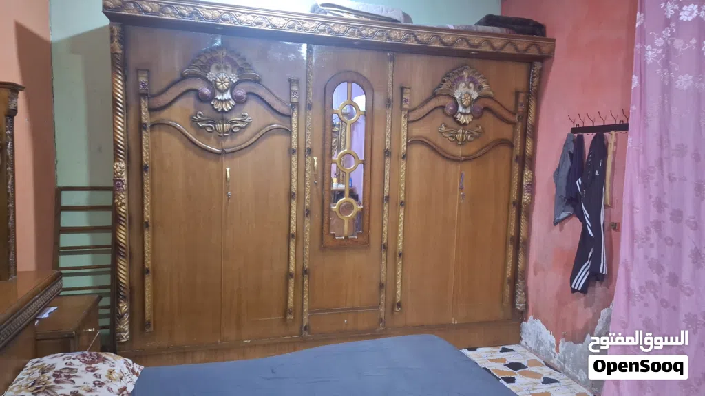 غرفة نوم عراقية مستعملة
