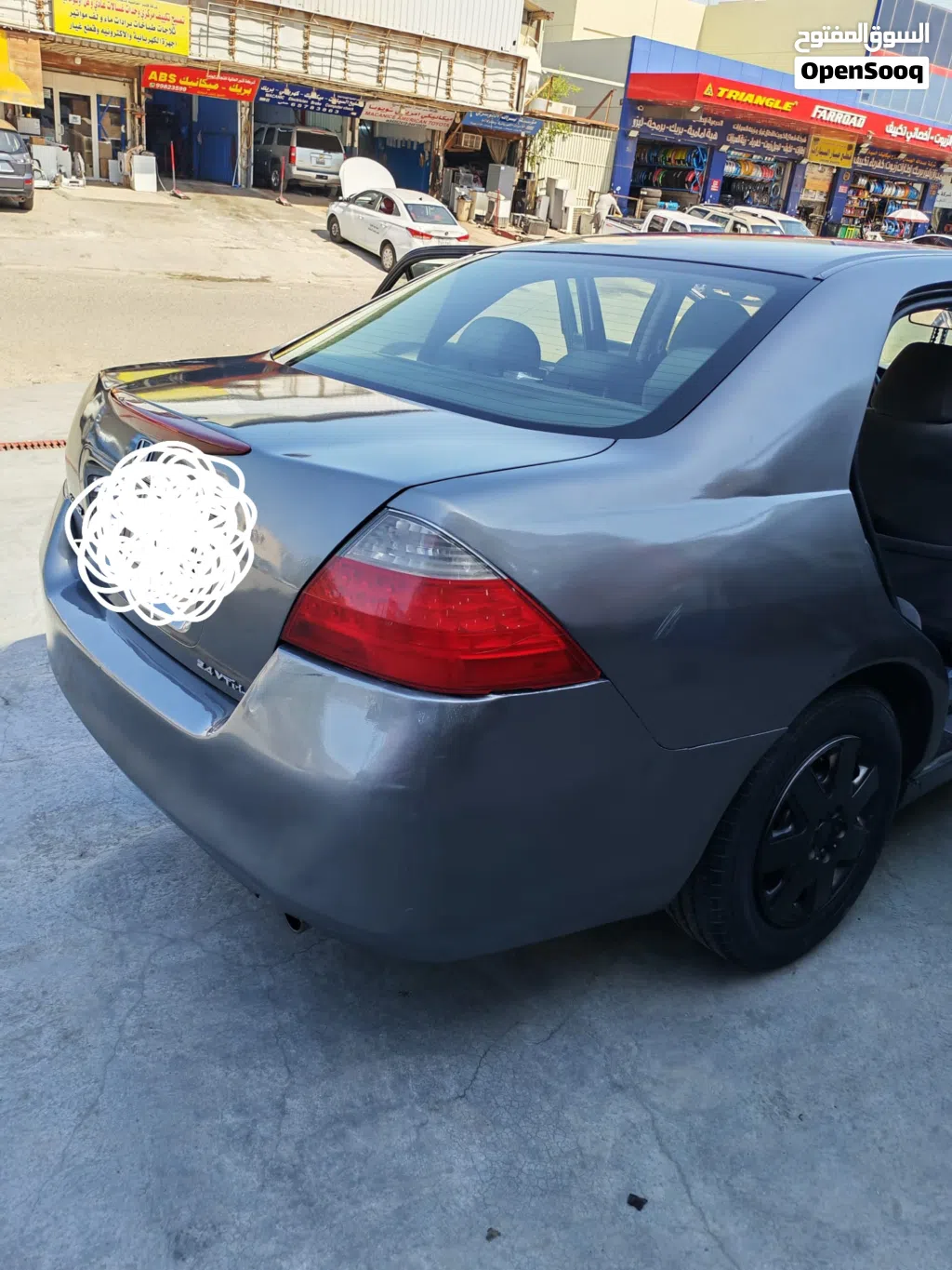 هوندا اكورد DX