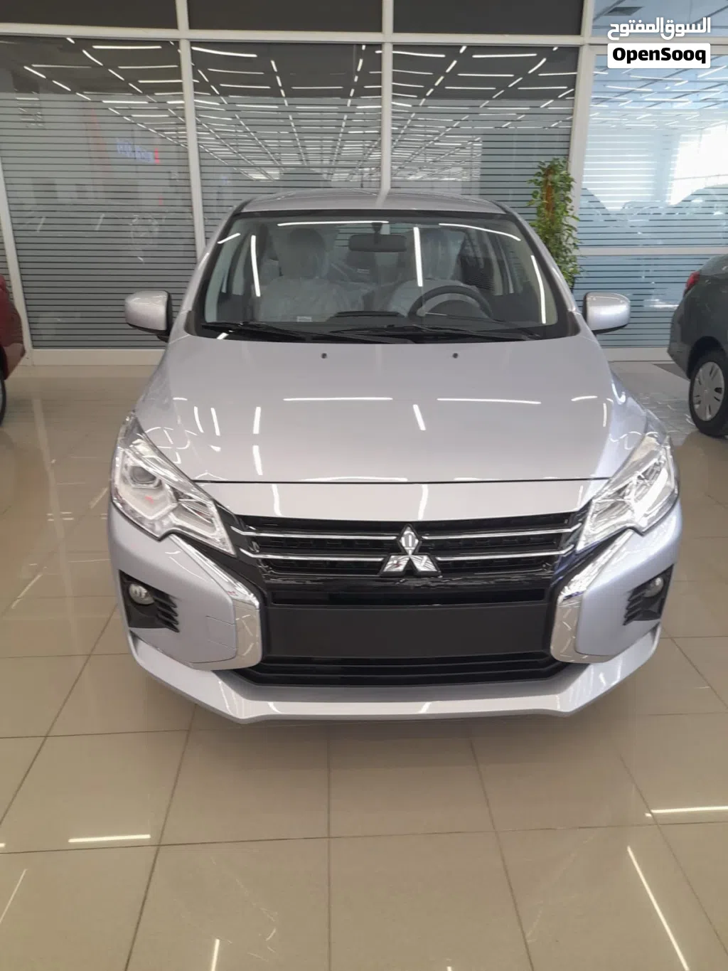 Mitsubishi Attrage GLX
