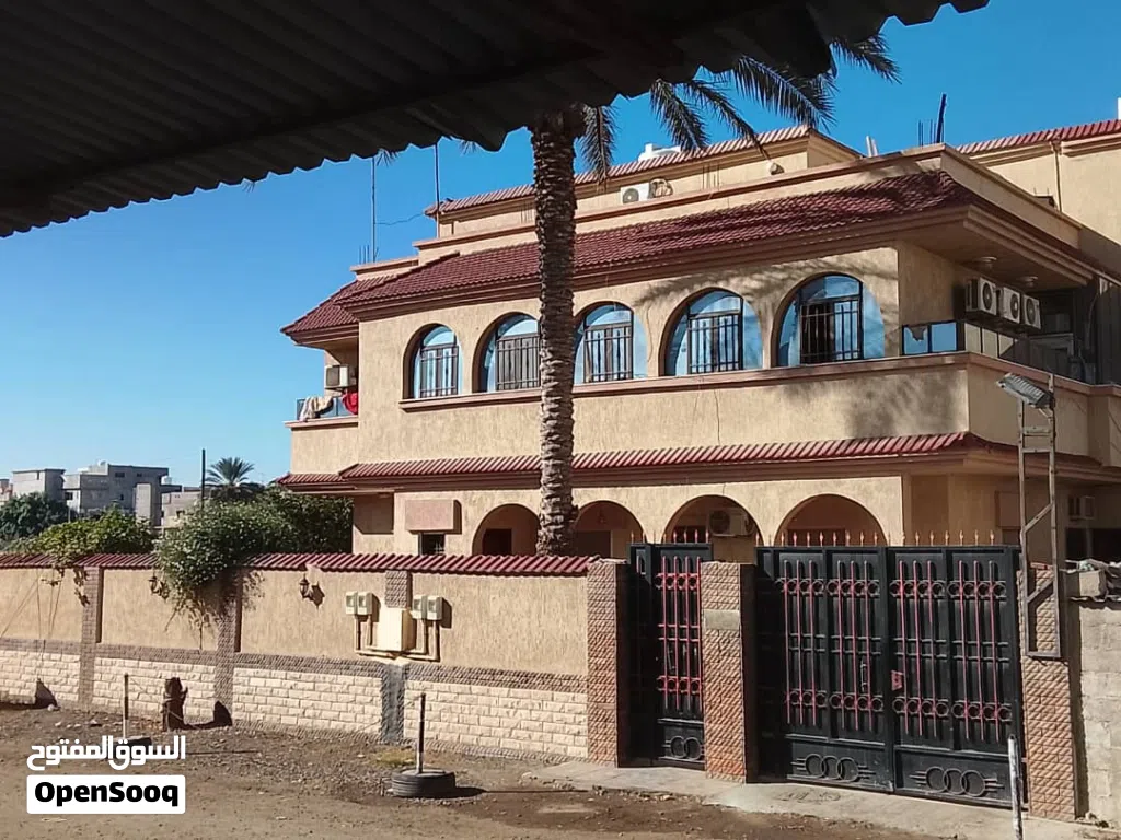 مبنى تجاري او سكني للبيع بالقرب من جهاد مول ومستشفى الخضراء