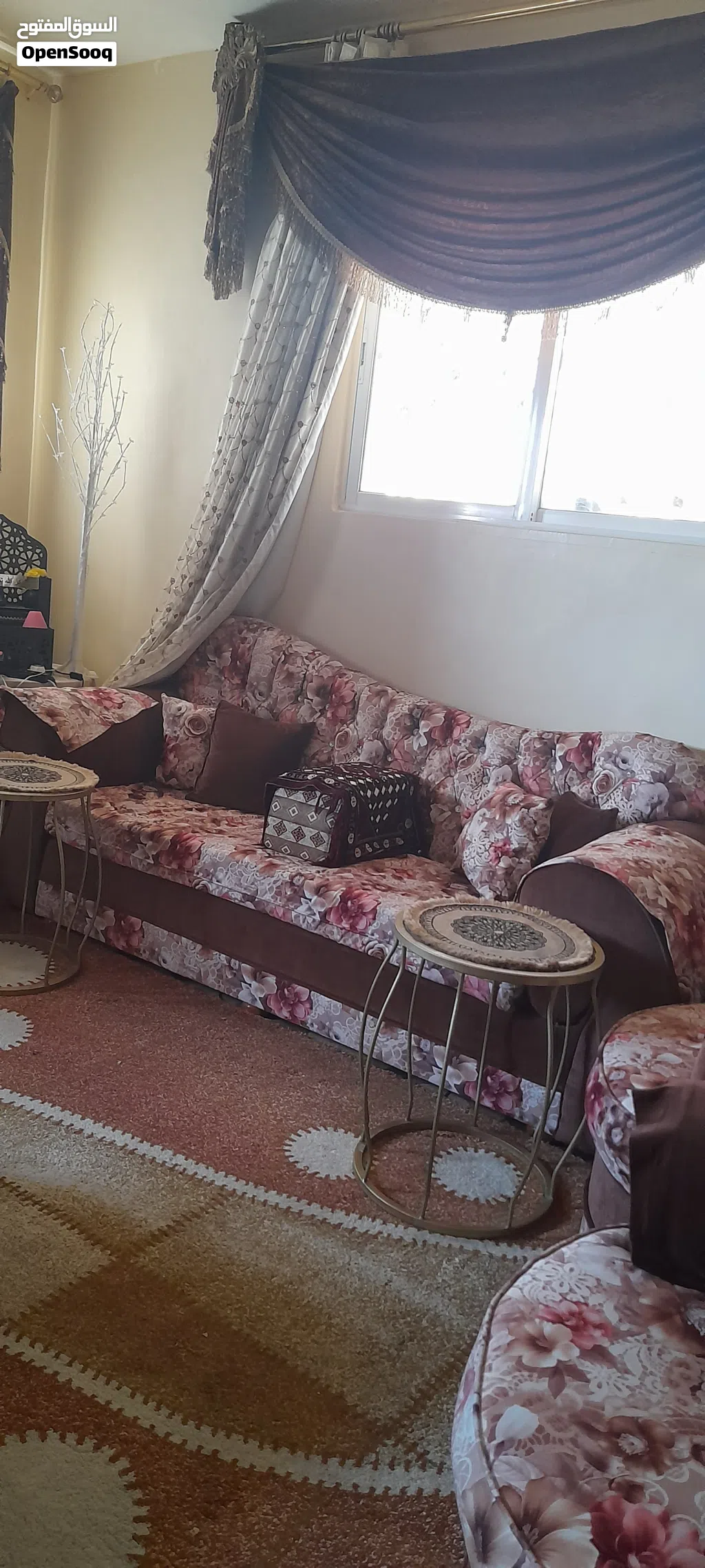طقمين كنب للبيع