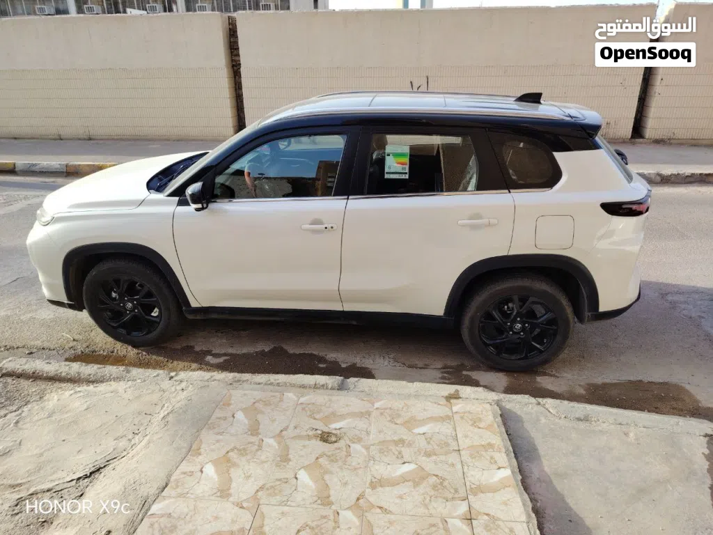 تۆیۆتا Urban Cruiser Urban