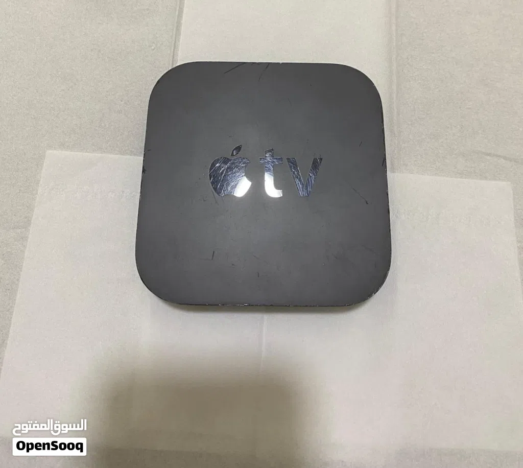للبيع Apple TV نظيفة جدا وشغالة 100%100 اقراء الوصف