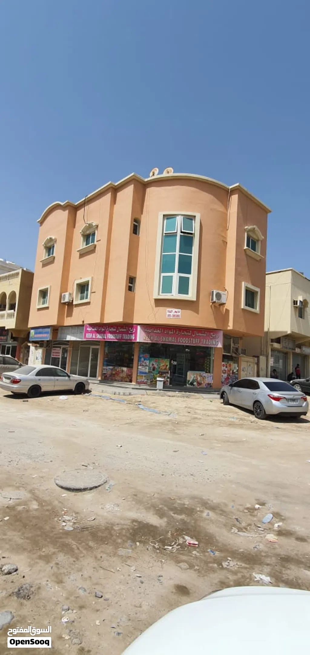 يصلح نشاط تجاري موقع مميز مكيف متوفر good location in ajman
