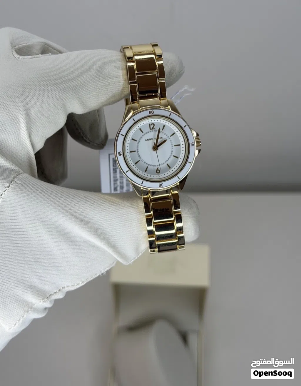 ساعة ANNE KLEIN