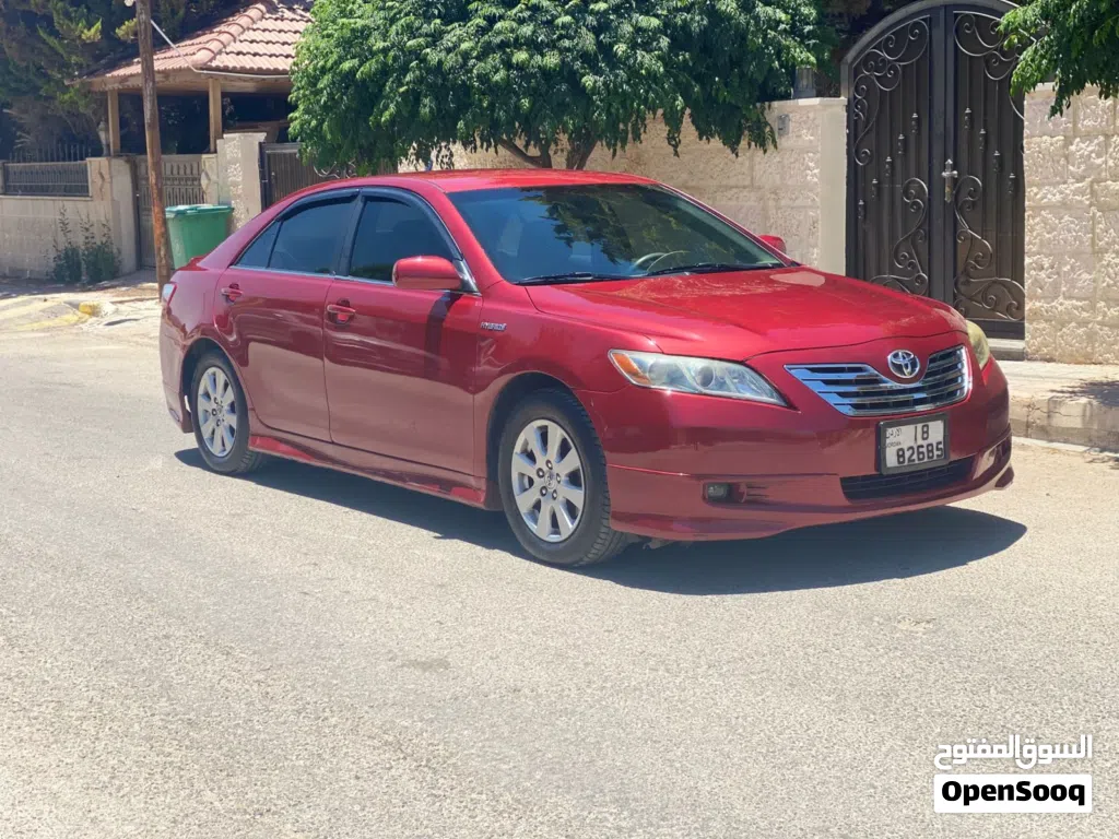 Toyota Camry GLE