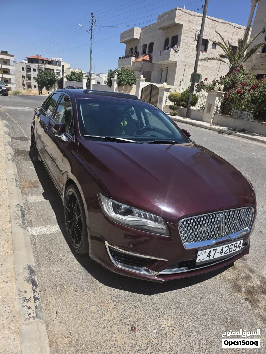Lincoln MKZ Reserve