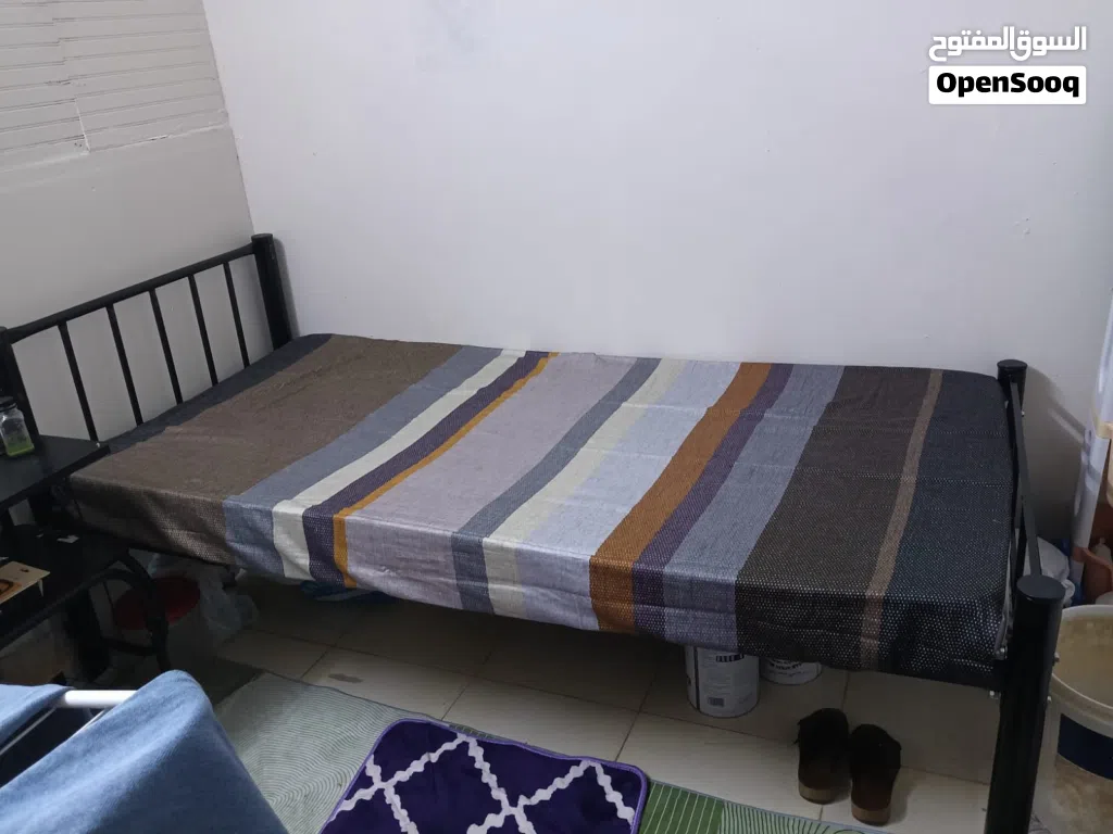 Single bed