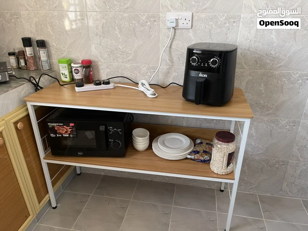 Kitchen table NEW