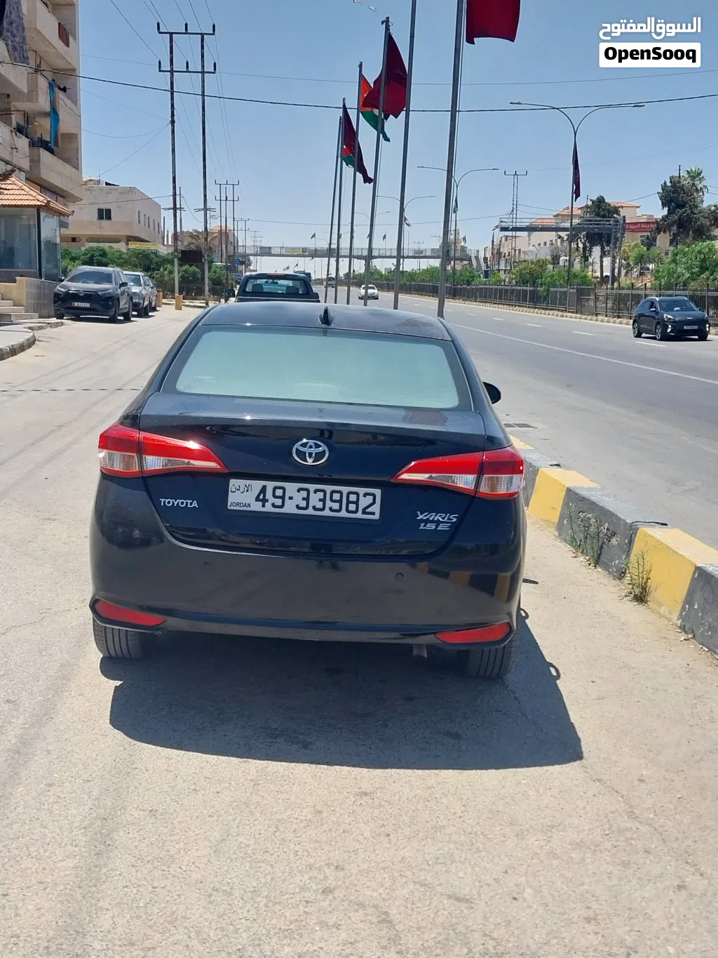 Toyota Yaris E