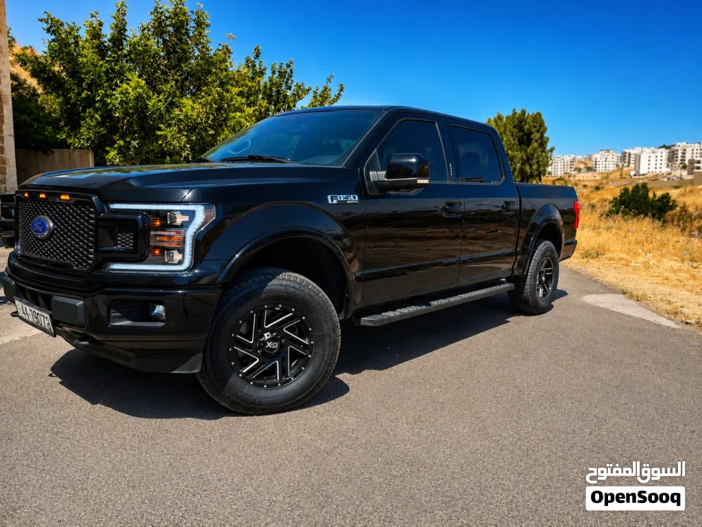 Ford F-150 Lariat