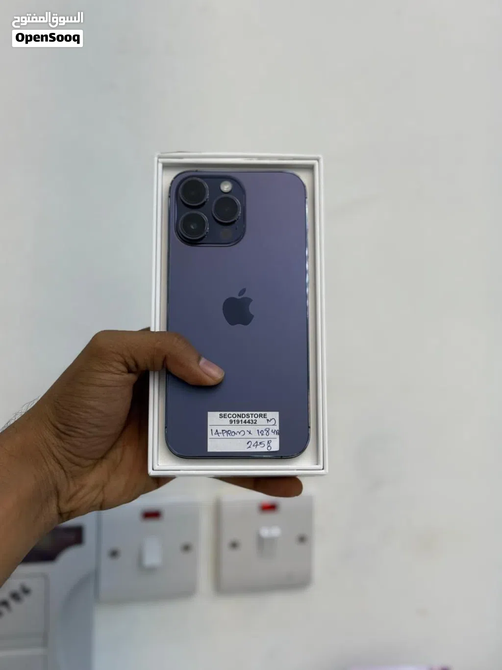 iPhone 14 Pro Max 128 GB Fabulous Performance Phone