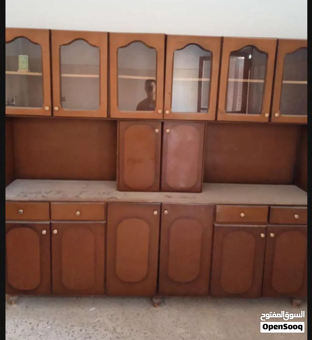 دولاب مطبخ ( انتريه )