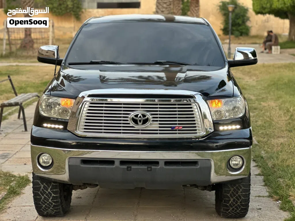 Toyota Tundra SR5