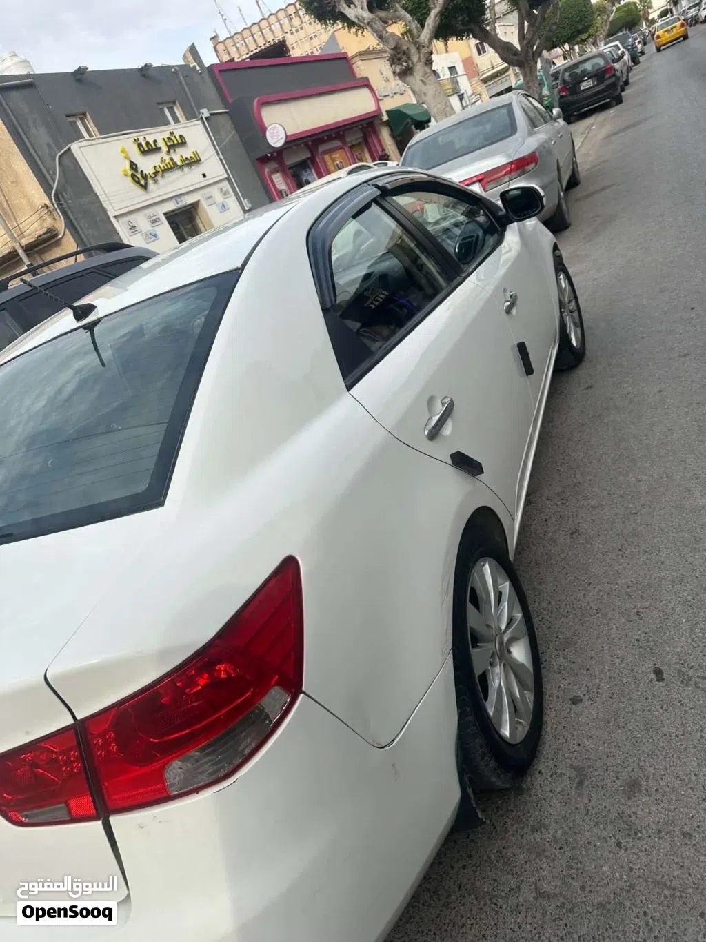 كيا سيراتو EX