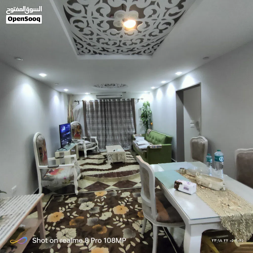 شقة ايجار فى مدينتى مجهزة لاستقبال الاسر والعائلات Apartment for rent days and weeks for families a