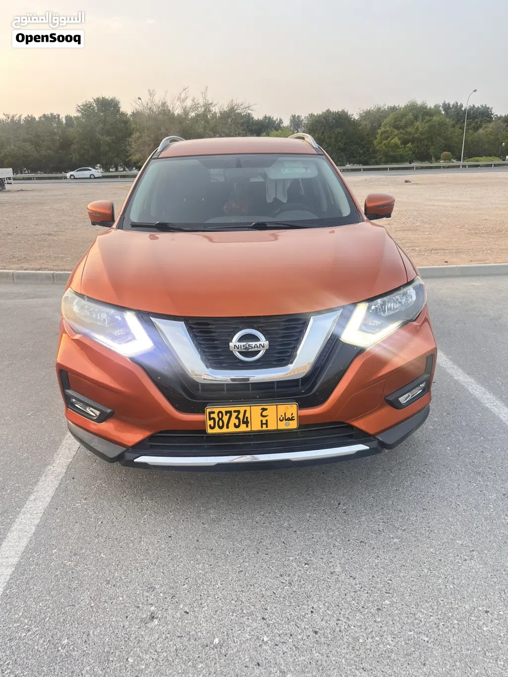 نيسان روج SV