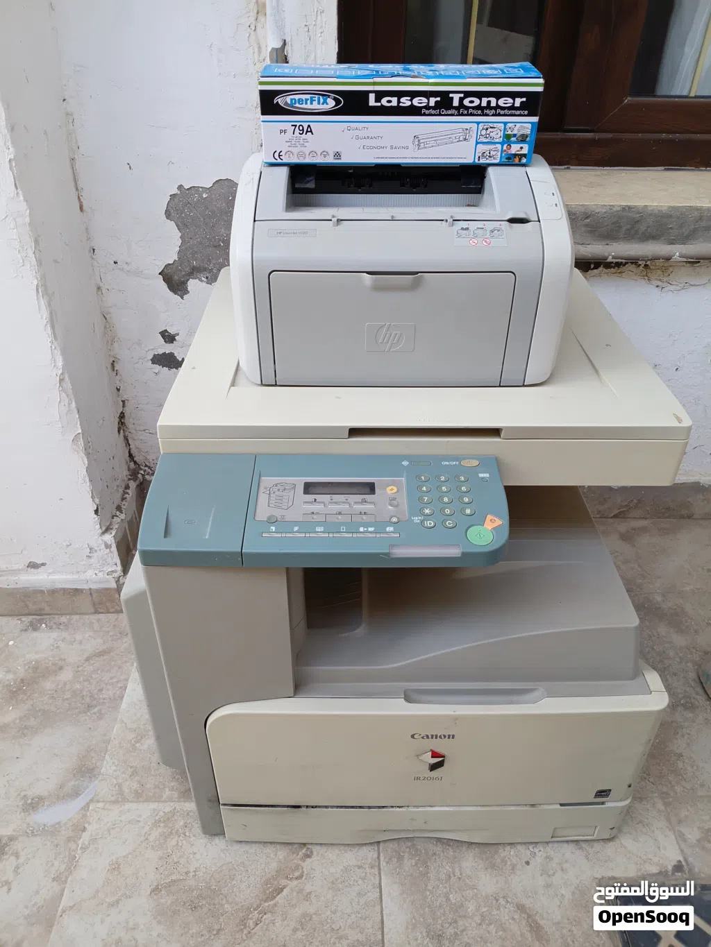 مكينة تصوير كانون وطابعه hp1020و حبر جديد للبيع