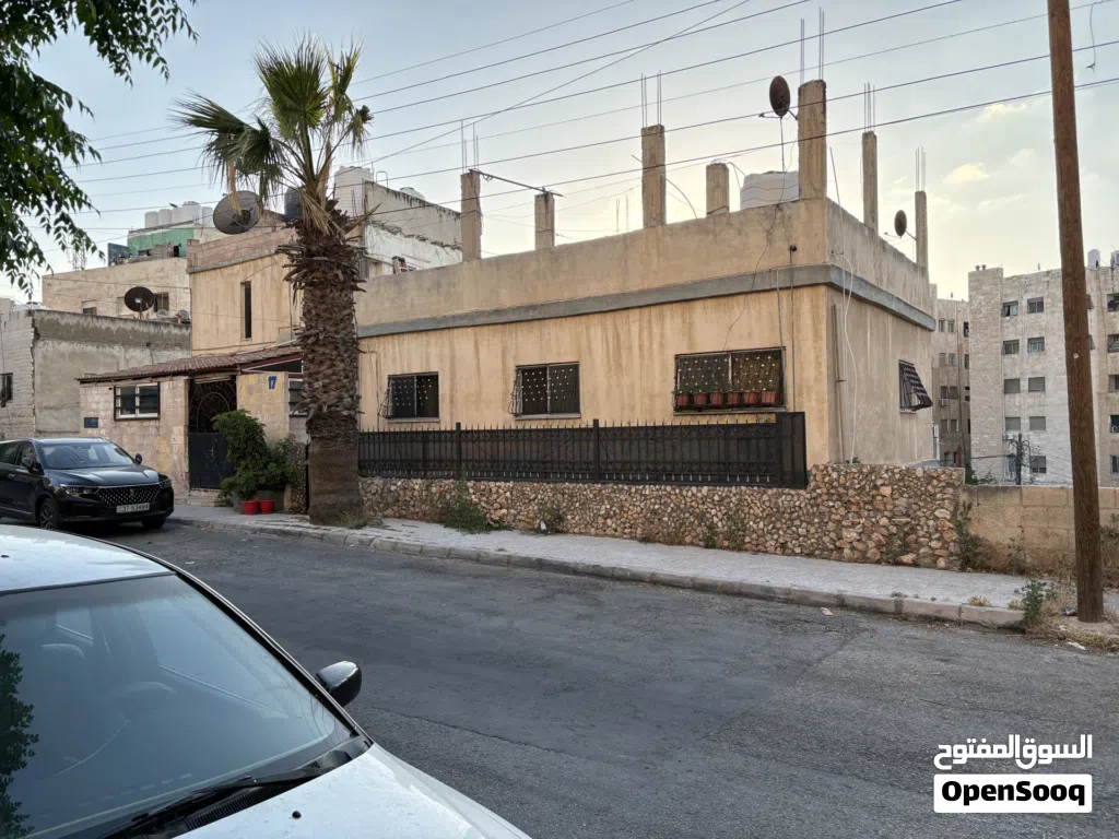 عمارة سكنية مستقلة للبيع في منطقة حي نزال الذراع