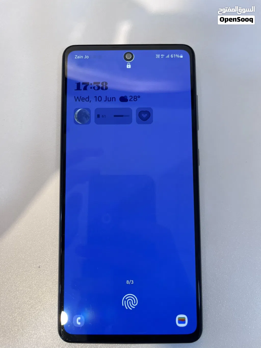 جهاز سامسونج جالاكسي A72 5G بحالة ممتازه