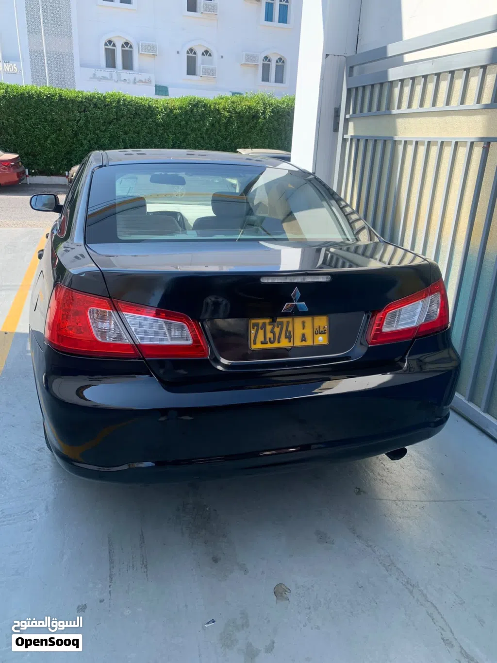 Mitsubishi Galant Standard