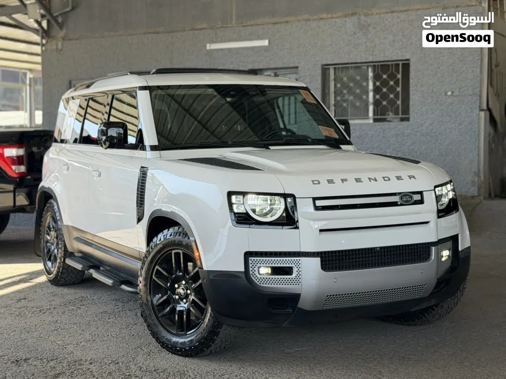 Land Rover Defender 110