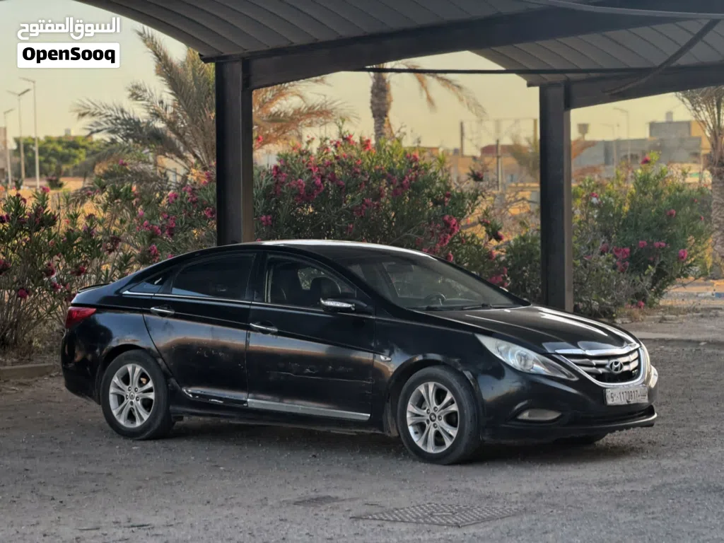 Hyundai Sonata Standard