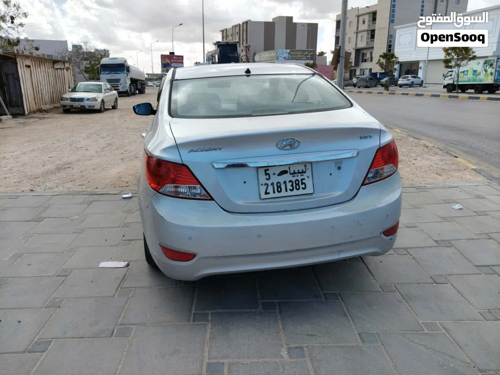 هيونداي اكسنت Limited