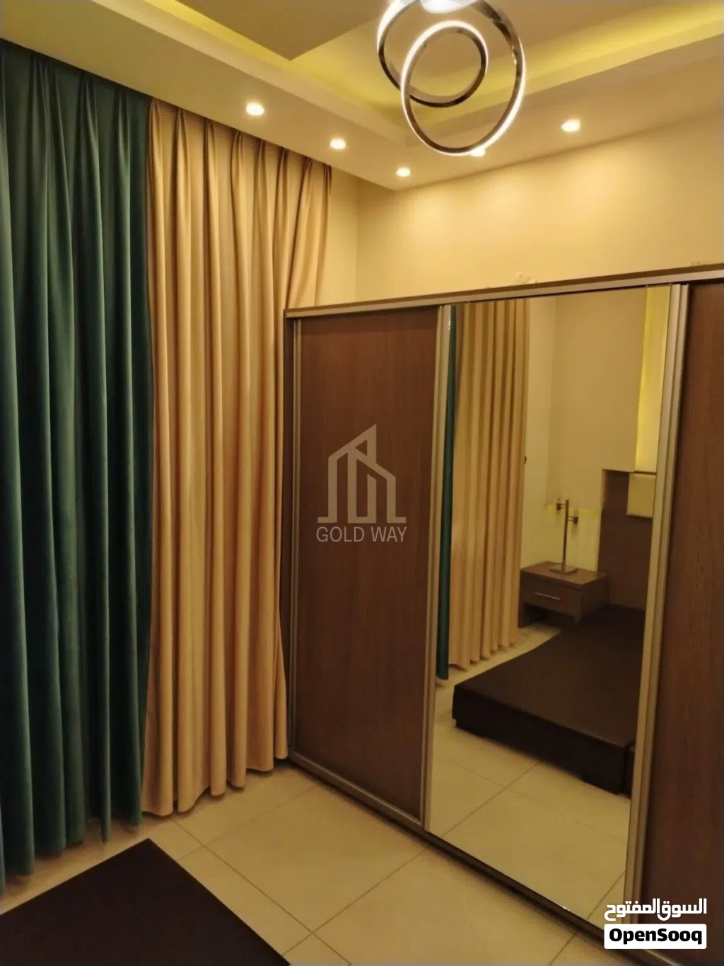 بالقرب من السفارة الأمريكية شقة أرضية 140م في أجمل مناطق عبدون / ref 1097
