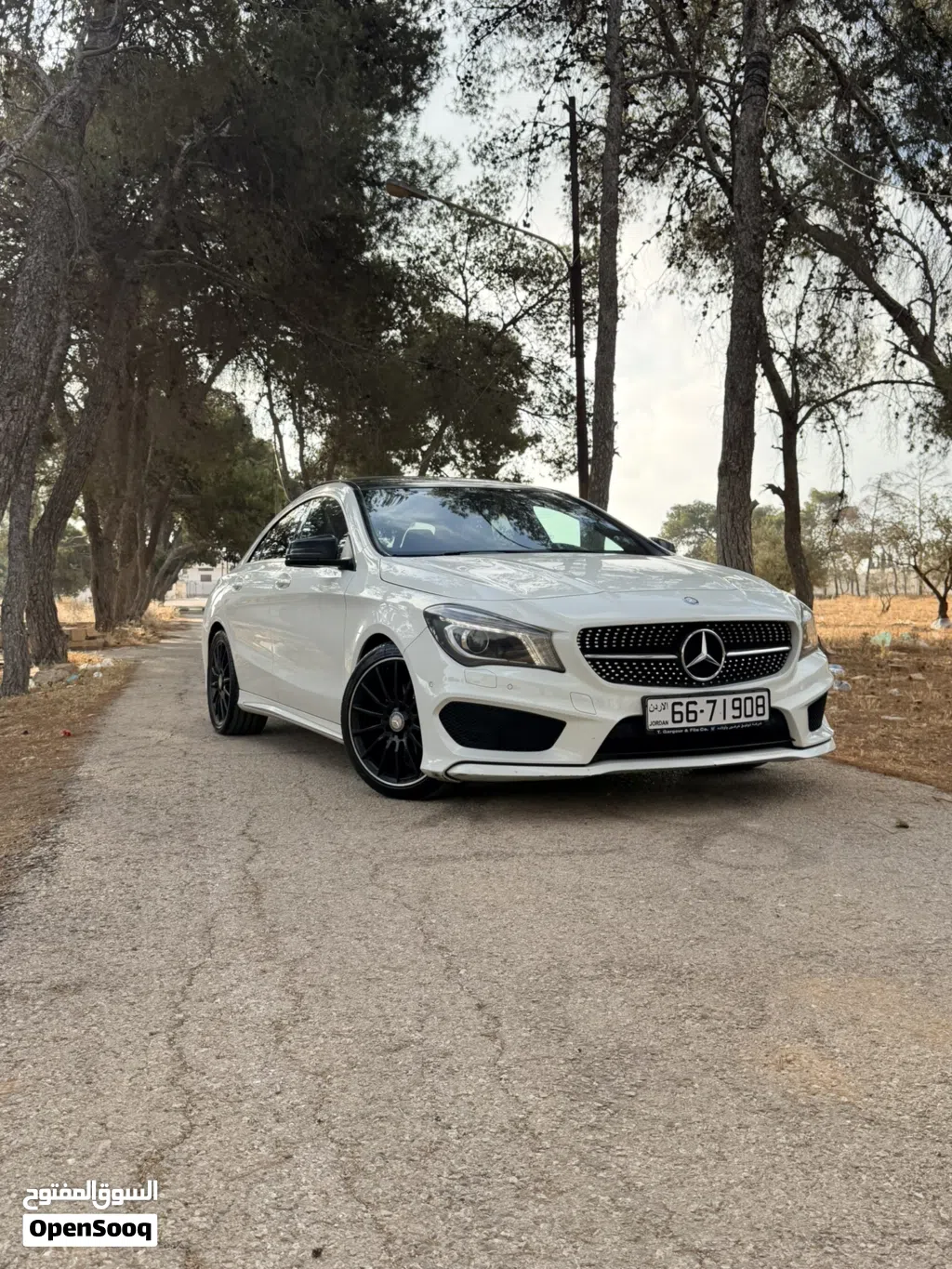 مرسيدس بنز الفئة-CLA CLA 200