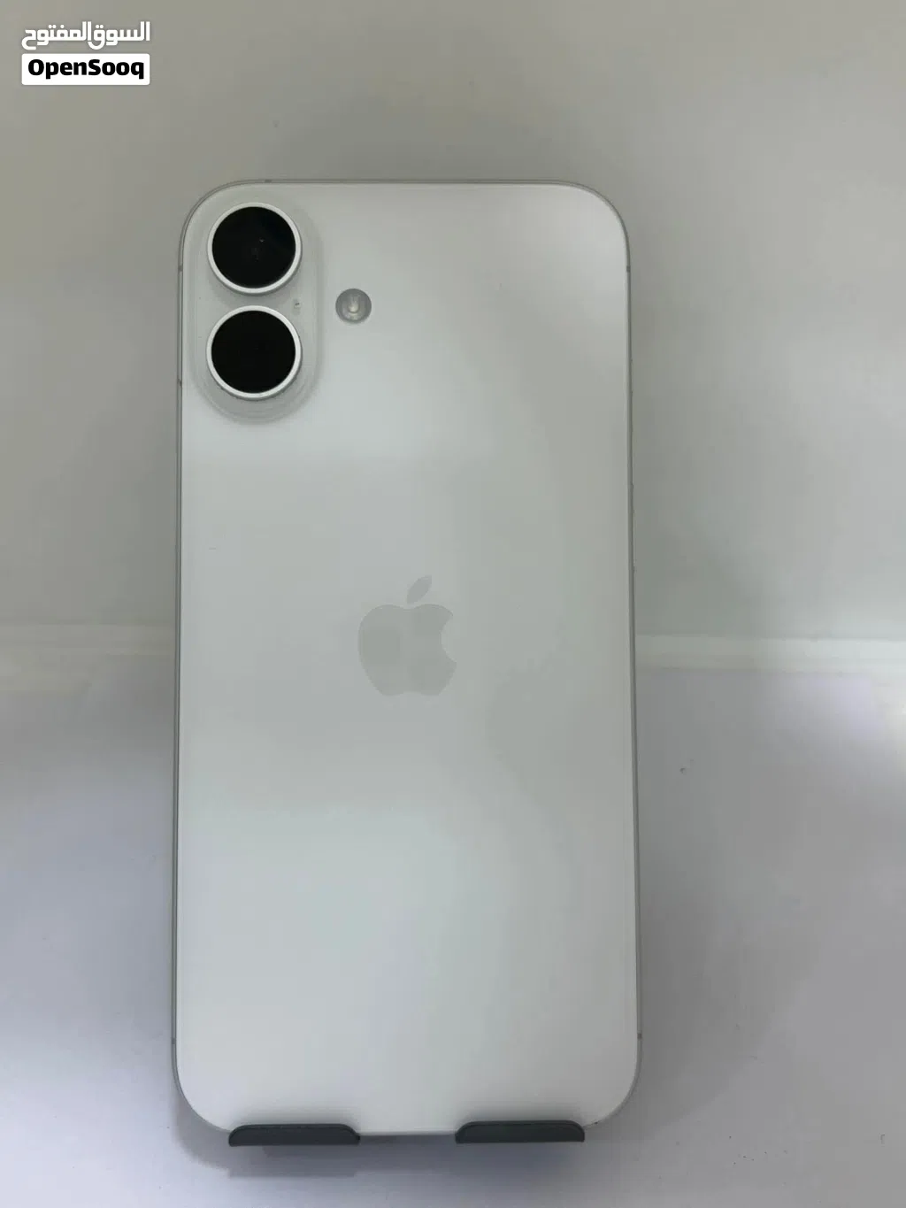 بسم الله الرحمن الرحيم ايفون 16 بلس لون ابيض مميز 128GB Batter 100% مشحون 170 مره الجهاز
