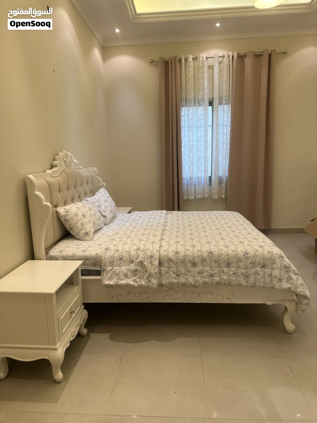 Bedroom white with mattressand mirror