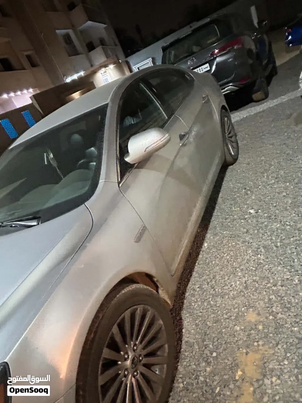 Kia Cadenza Premium