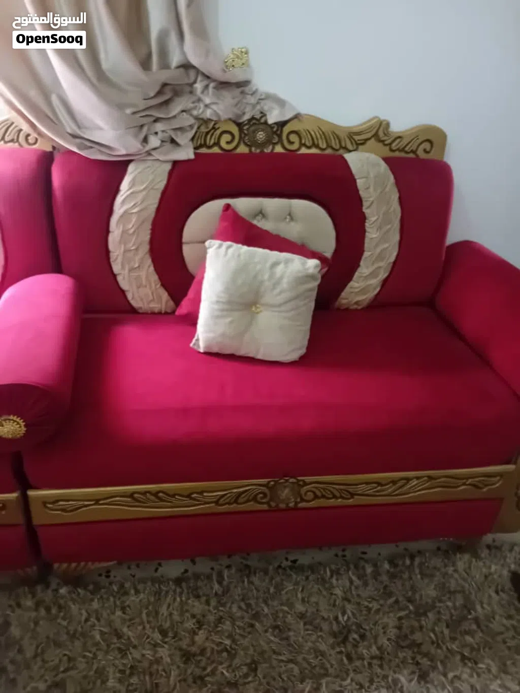 صالون مستعمل استعمال نضيف