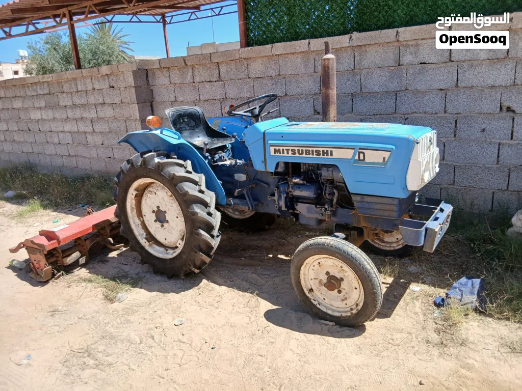 جرار زراعي 2باسطوني متشي عداد 980ساعه