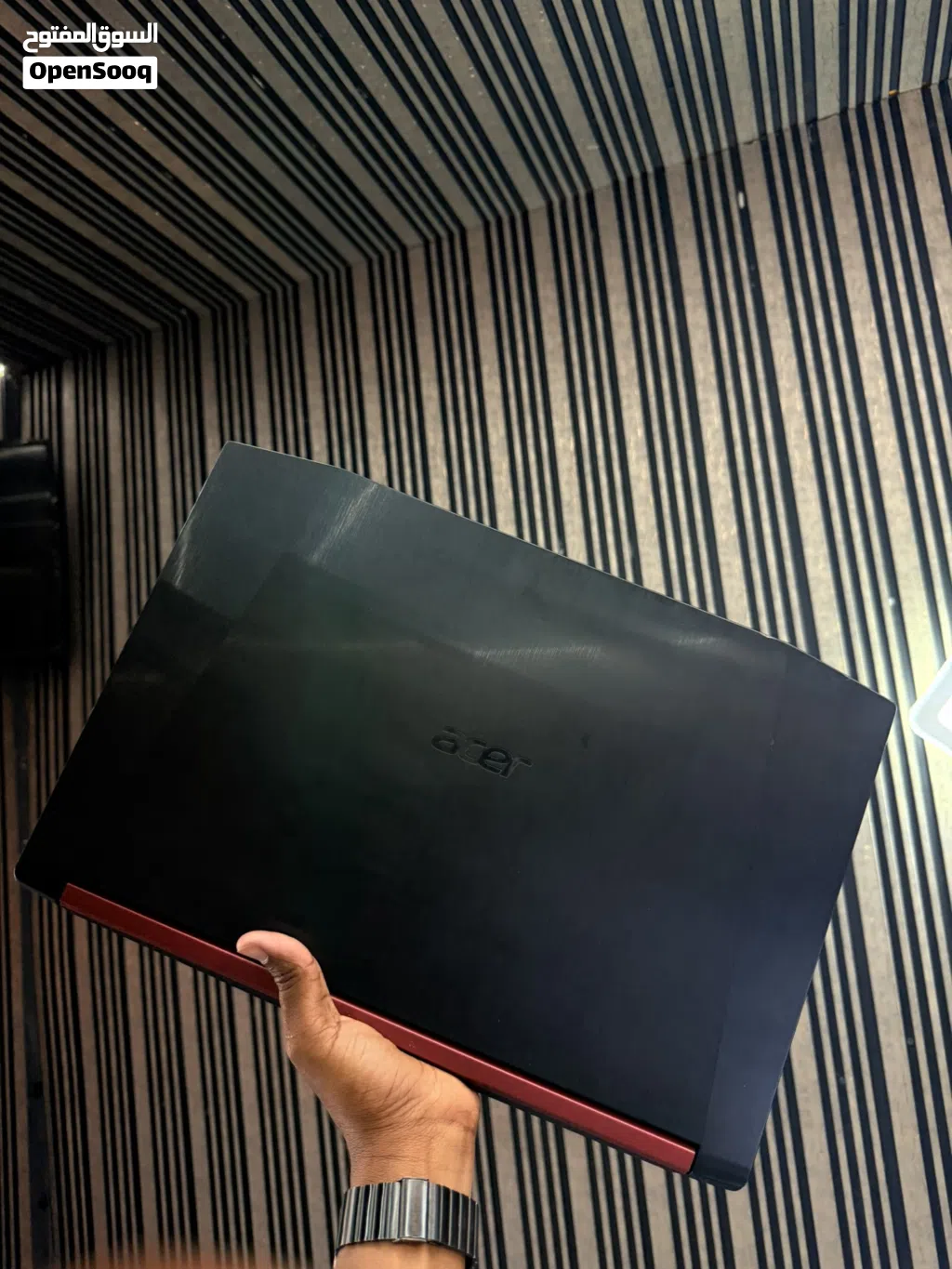 وحش الألعاب من Acer لابتوب شاذ جداً شبه جديد مع الضمان Acer Care i7-7700HQ كولر اي سفن الجيل السابع
