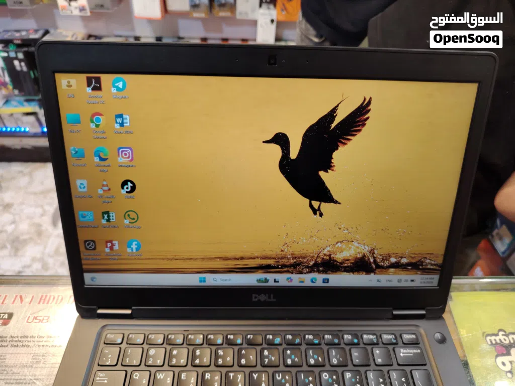 جهاز Dell Latitude 5491 هو لابتوب من الفئة المخصصة للأعمال (Business Class) يتميز باعتمادية عالية.